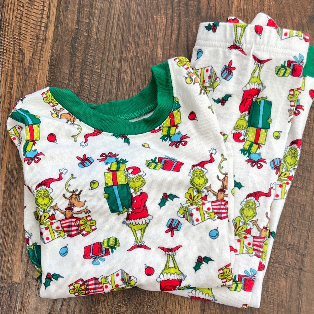 The Grinch Kids Pajama Set with Green and Red Grinch Design